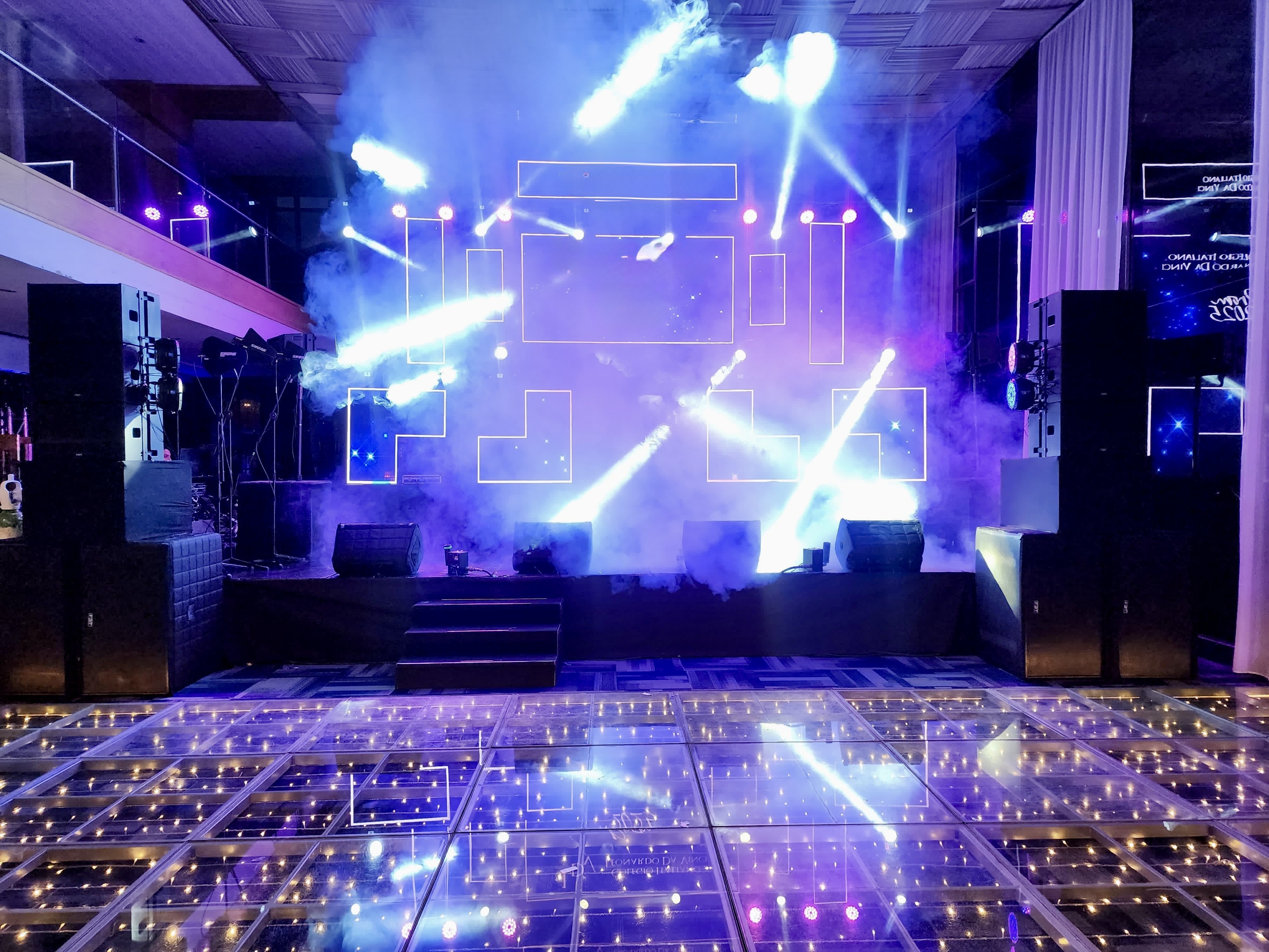 producci´n tipo concierto de Zeven producciones